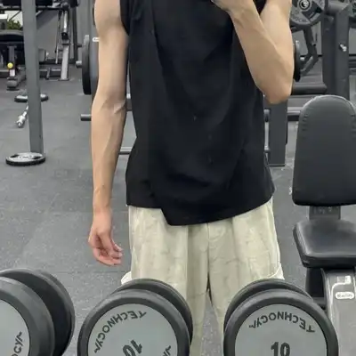 王怡雅